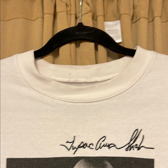 Men's White Graphic Tupac Shakur Sweater White/Black Long Sleeve REFER 2 STAIN - Picture 7 of 10